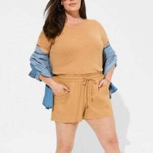 Torrid‎ 5 Inch Pull-On Stretch Linen Mid-Rise Short - Tan - Medium